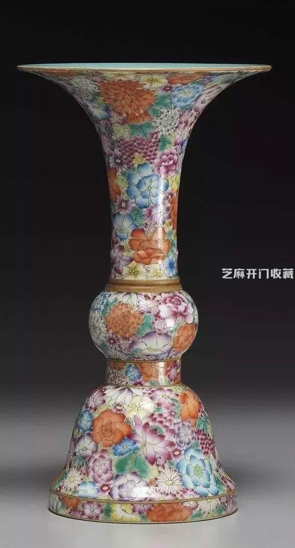 粉彩极致的瓷绘——“百花不落地”