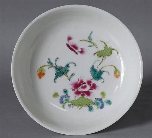 中国瓷器欣赏——粉彩瓷器