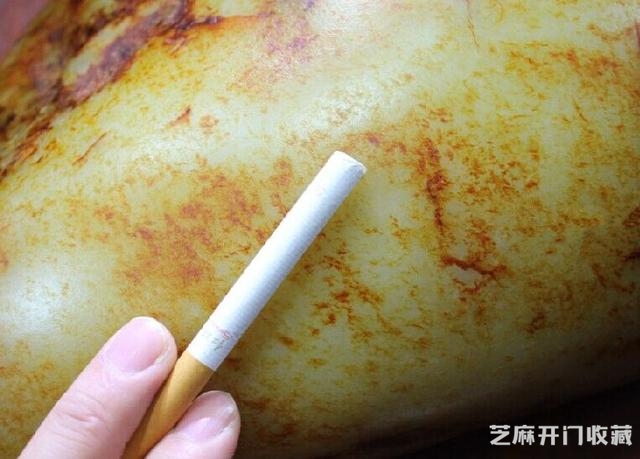 顶级和田玉籽料开料