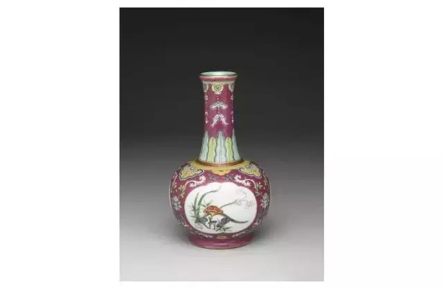 收藏在台北故宫的珐琅彩瓷器