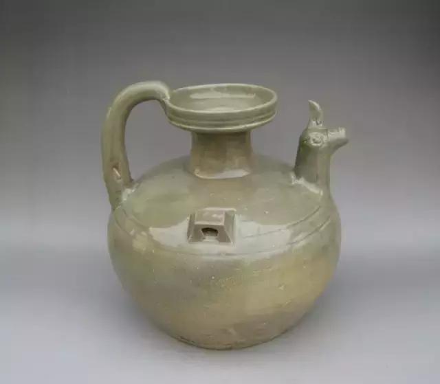 中国瓷器的先驱：千年越窑